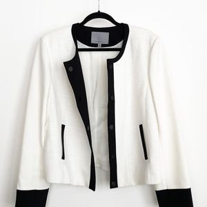 Classiques Entier White Tweed Black Accent Blazer